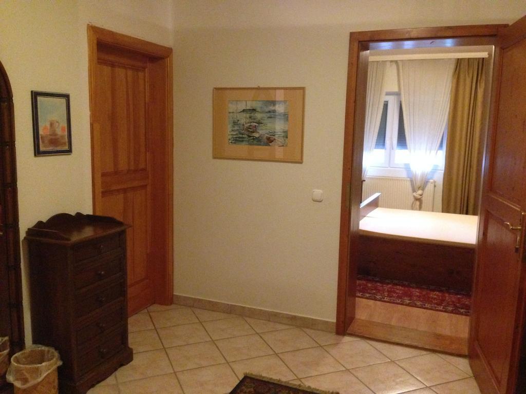 Juhasz Fogado Bed & Breakfast Fonyod Ruang foto