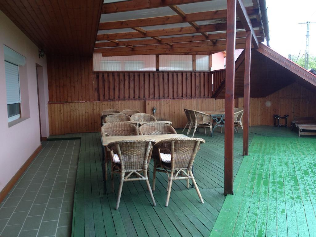 Juhasz Fogado Bed & Breakfast Fonyod Bagian luar foto