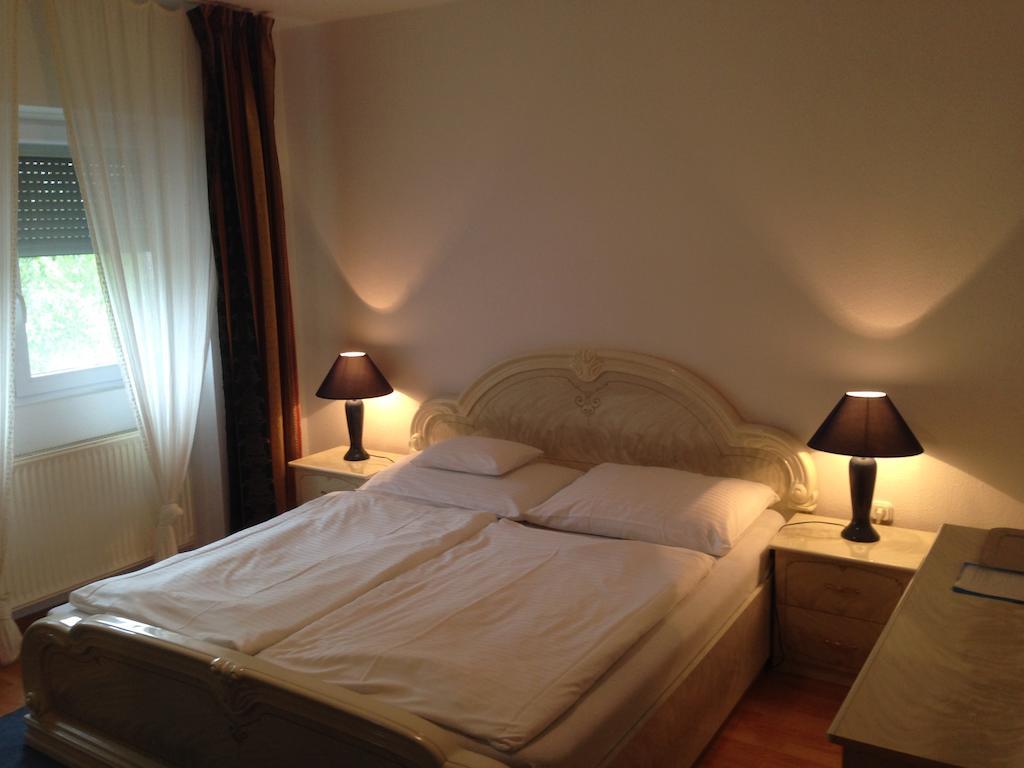 Juhasz Fogado Bed & Breakfast Fonyod Ruang foto